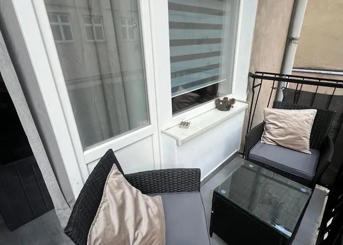 Loft W Centrum Z Jacuzzi ヴロツワフ