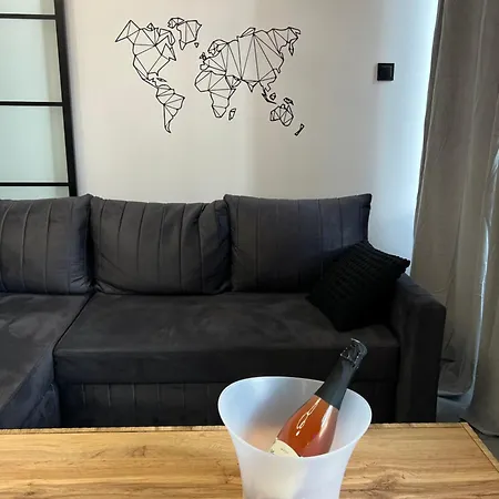 Loft W Centrum Z Jacuzzi Apartmán *